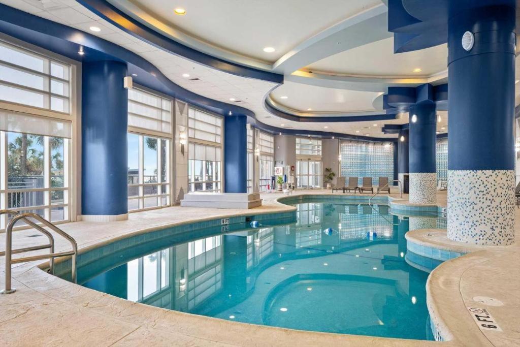 2 Bedroom Resort Condo Direct Oceanfront Wyndham Ocean Walk - Daytona Funland 2226 代托纳海滩 外观 照片
